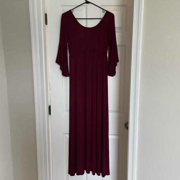 Pink Blush Burgundy 3/4 Bell Sleeve Maxi Dress - Picture 5 of 5